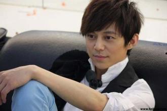 何炅爆料圈内,揭秘娱乐圈不为人知的幕后故事